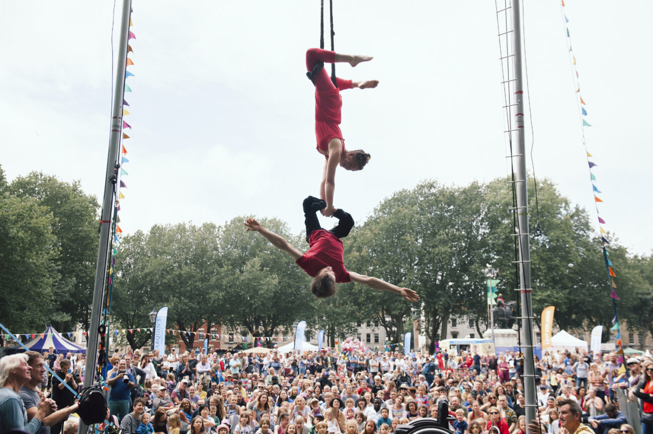 Tilly and Jonny perform at Harbour Festival to a packed audience